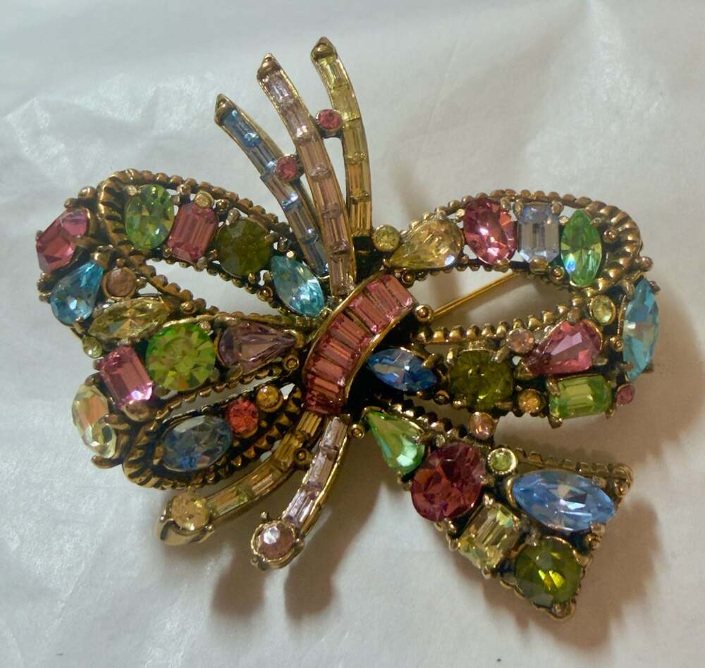 Vtg Pastel Crystal Rhinestone Hollycraft Bow Brooch 2.25 x 2
